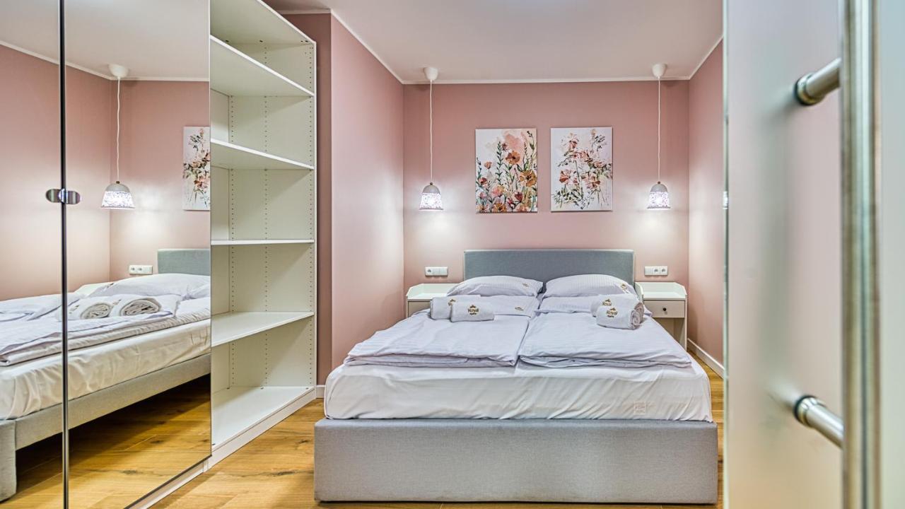 Apartamenty Centrum - Wyszynskiego 9 By Royal Aparts Świeradów-Zdrój 外观 照片